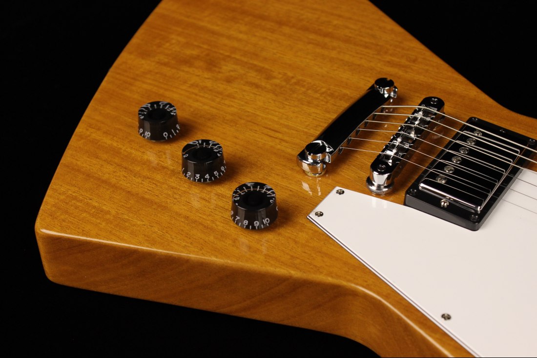 Gibson Explorer