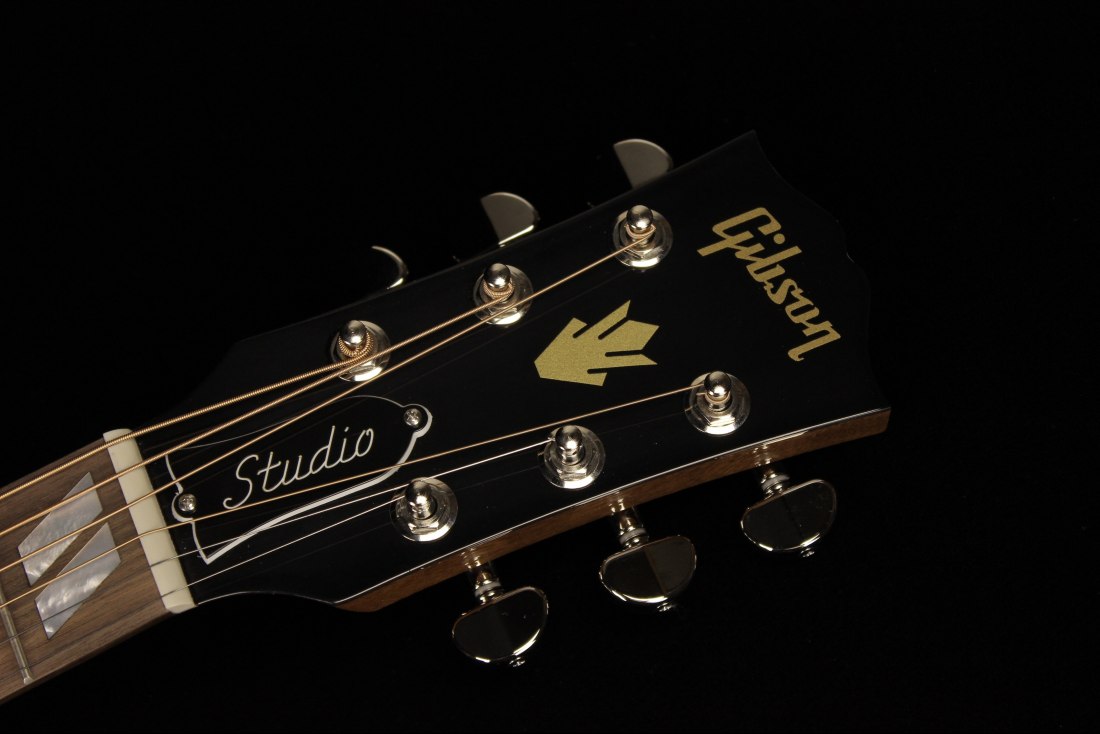 Gibson Hummingbird Studio Walnut - AN