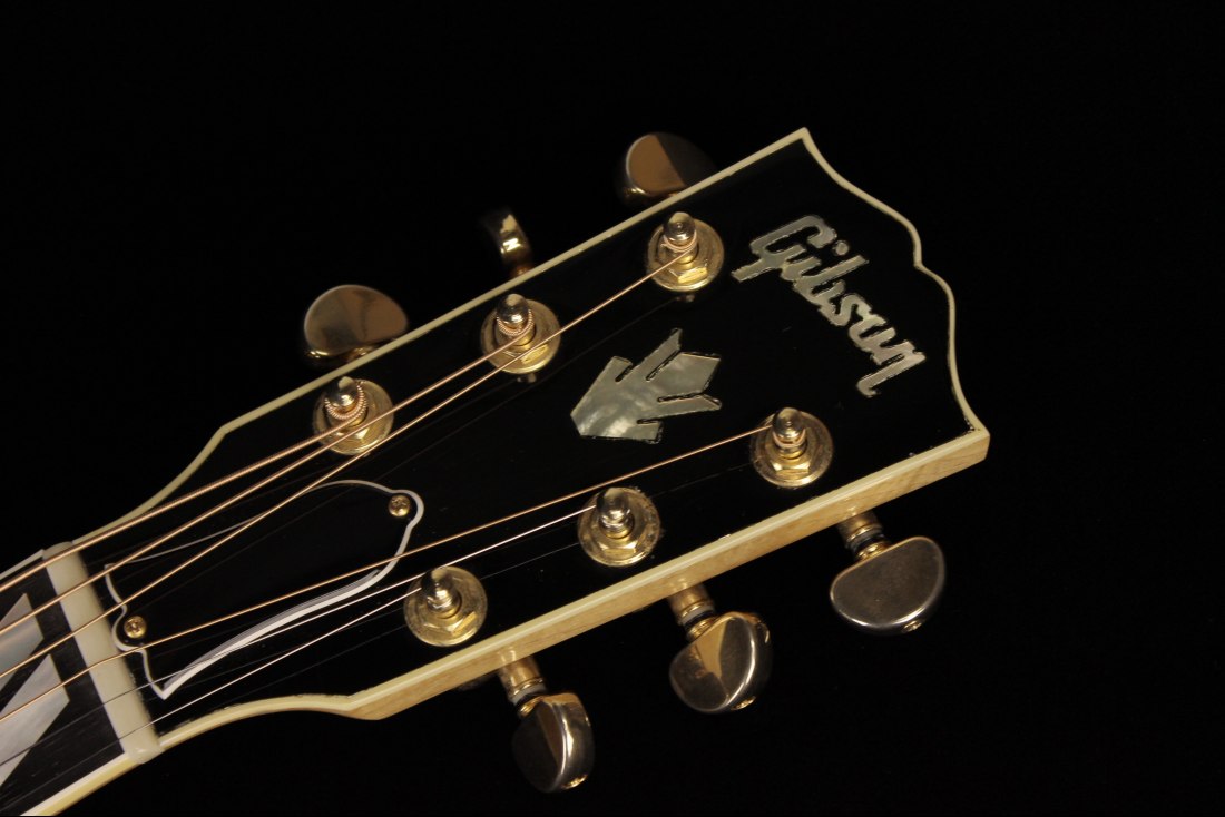 Gibson J-185EC - AN