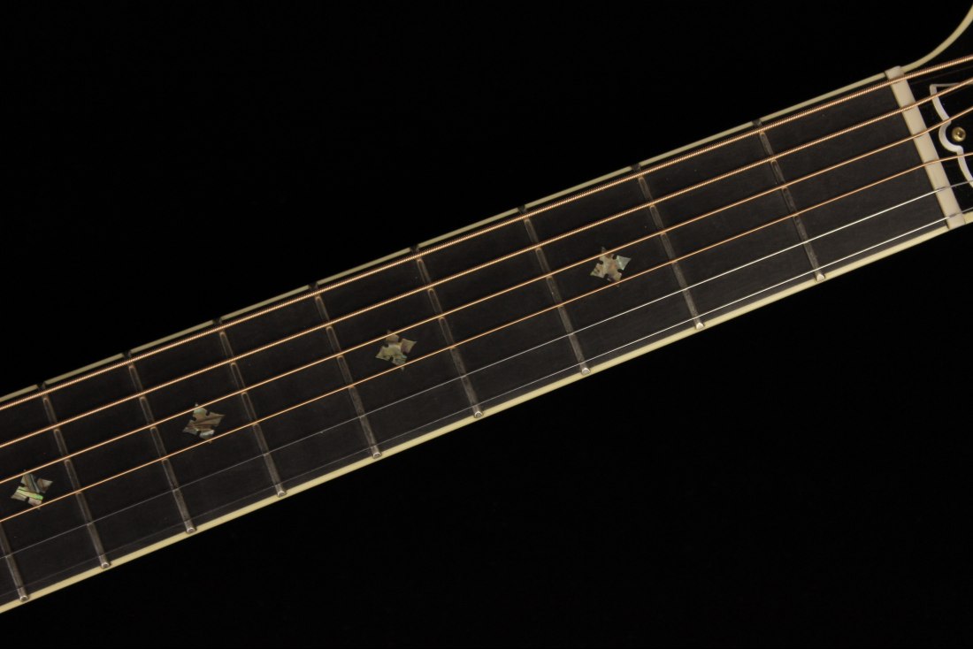 Gibson J-45 Custom Amberburst Limited Edition