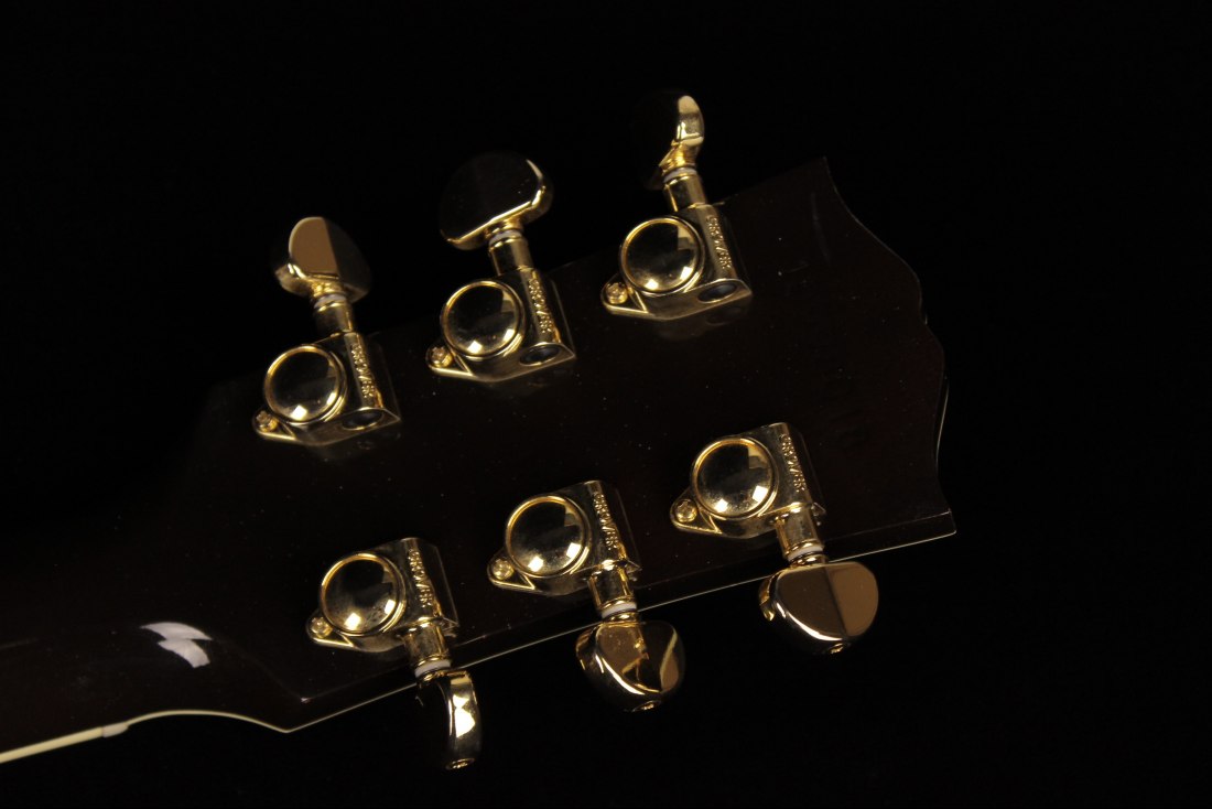 Gibson J-45 Custom Amberburst Limited Edition