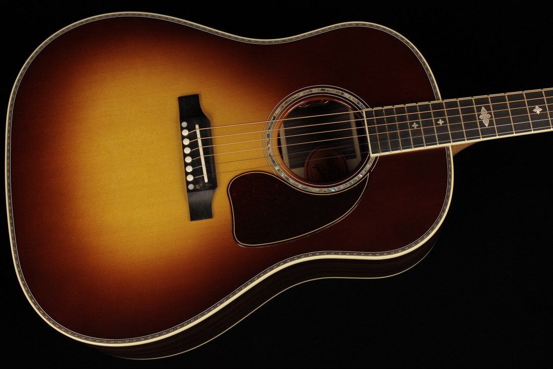 Gibson J-45 Deluxe