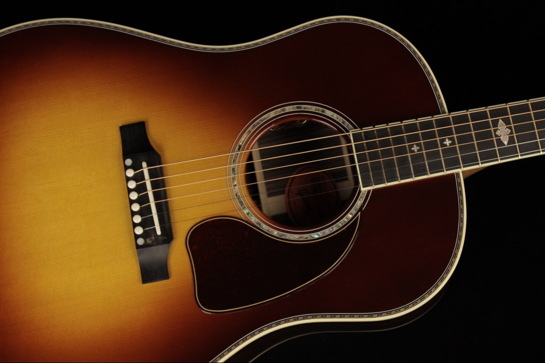 Gibson J-45 Deluxe