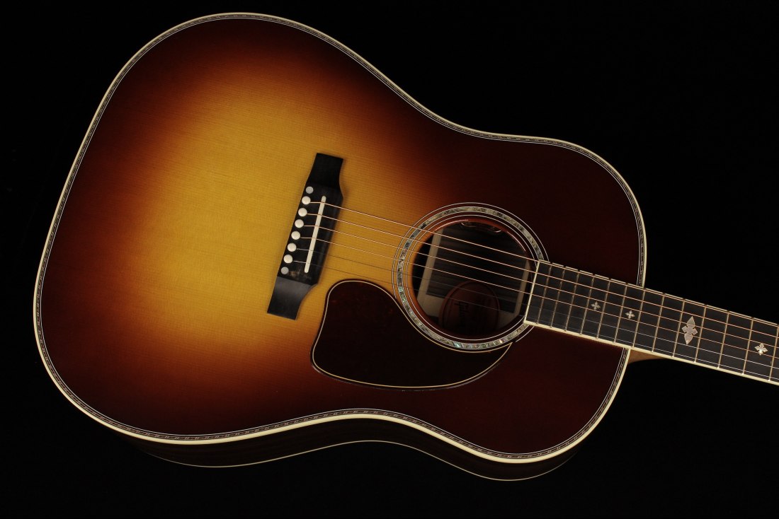 Gibson J-45 Deluxe