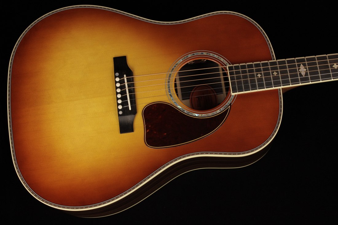 Gibson J-45 Deluxe