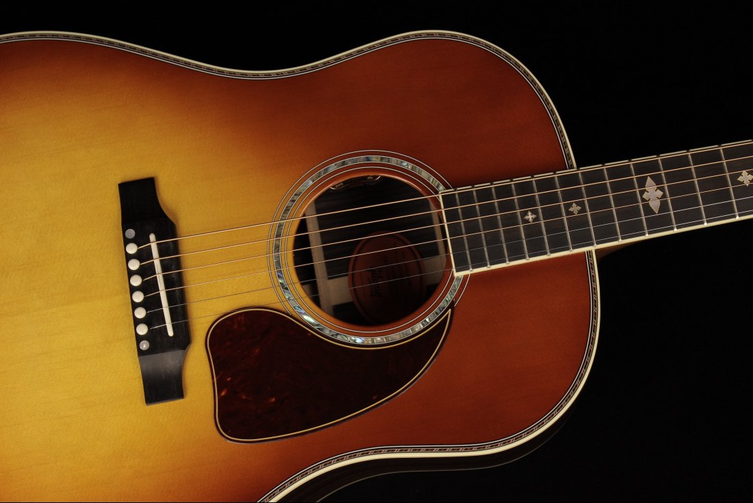 Gibson J-45 Deluxe