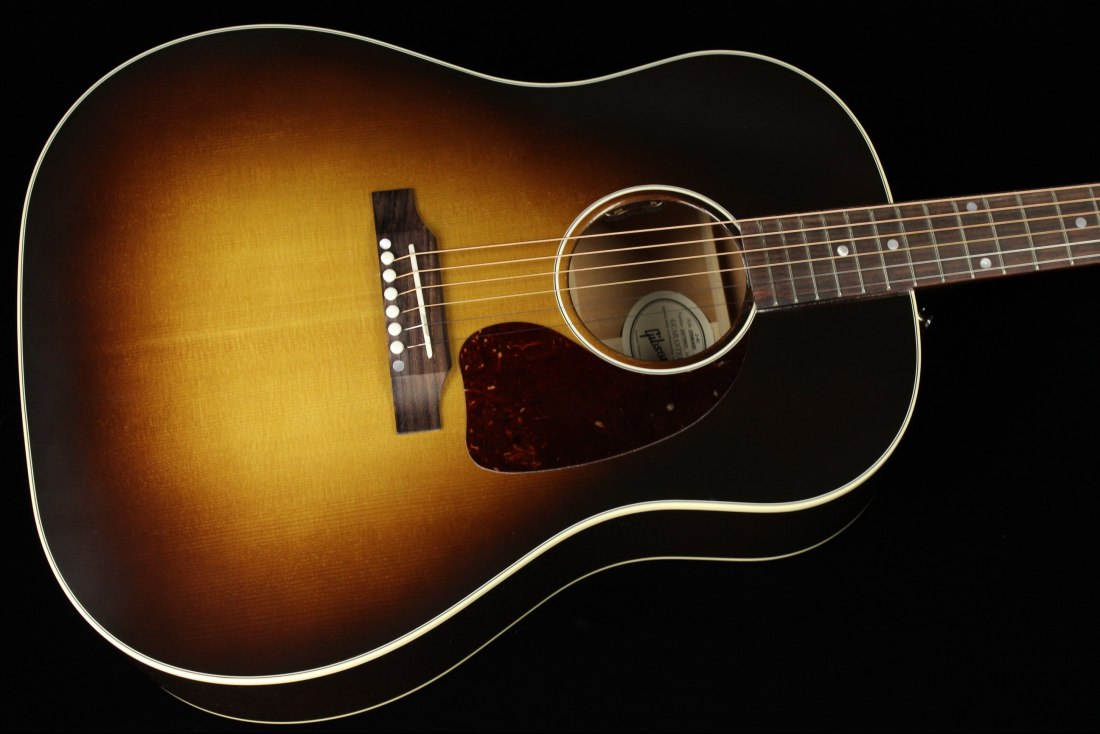 Gibson J-45 Standard