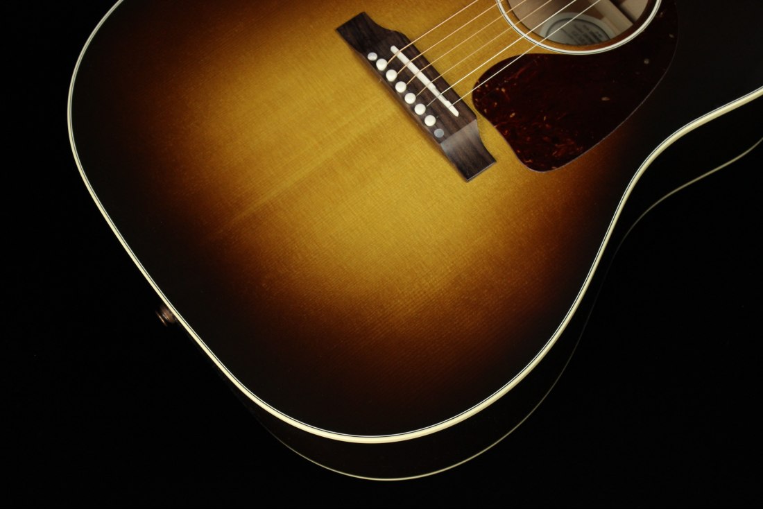 Gibson J-45 Standard