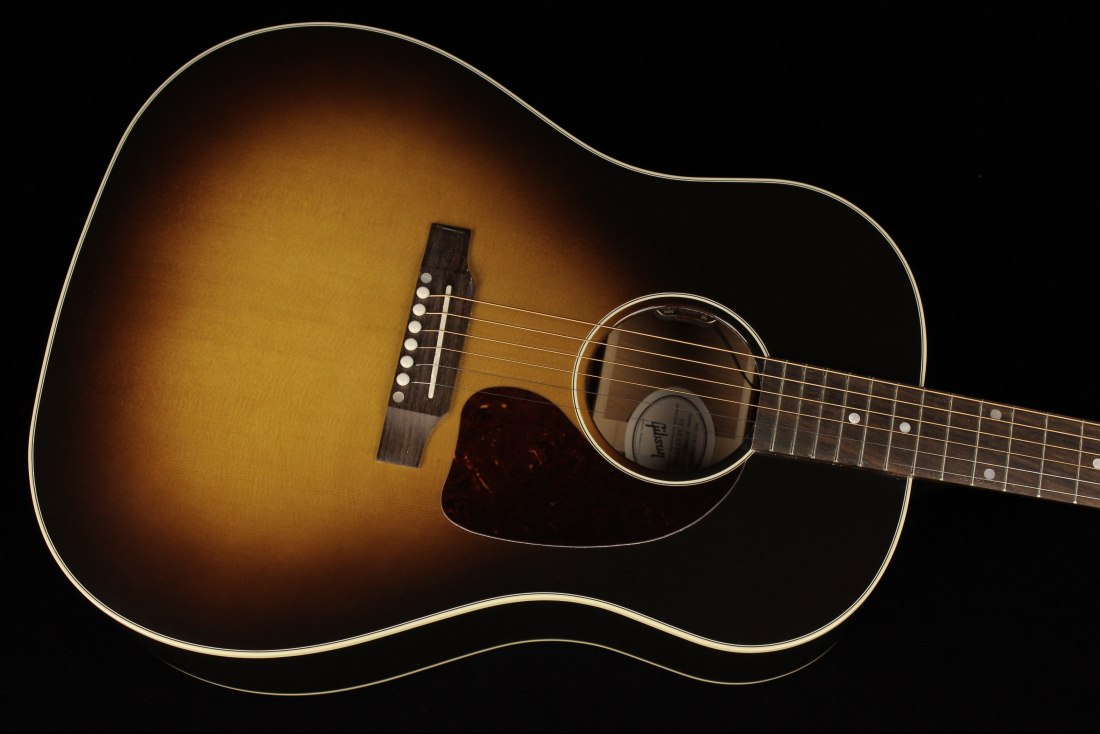 Gibson J-45 Standard