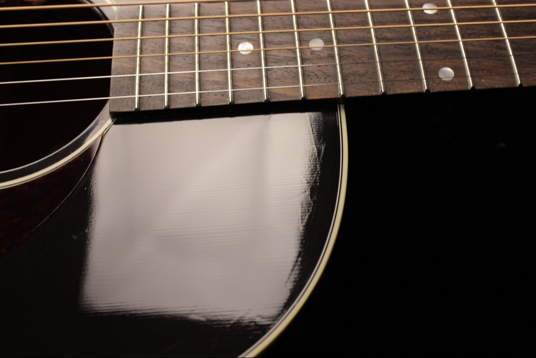 Gibson J-45 Standard