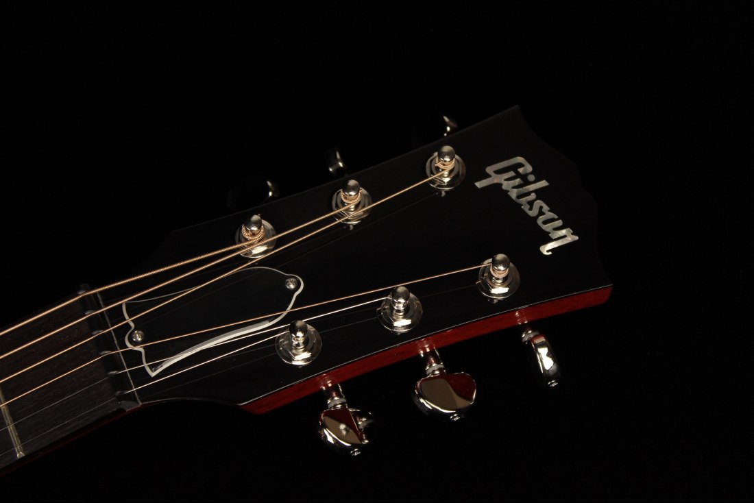 Gibson J-45 Standard - CH