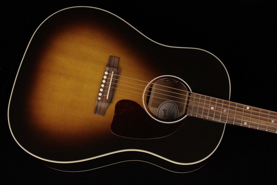 Gibson J-45 Standard - VS