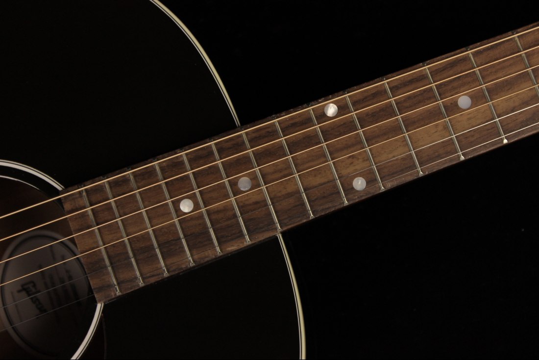 Gibson J-45 Standard - VS