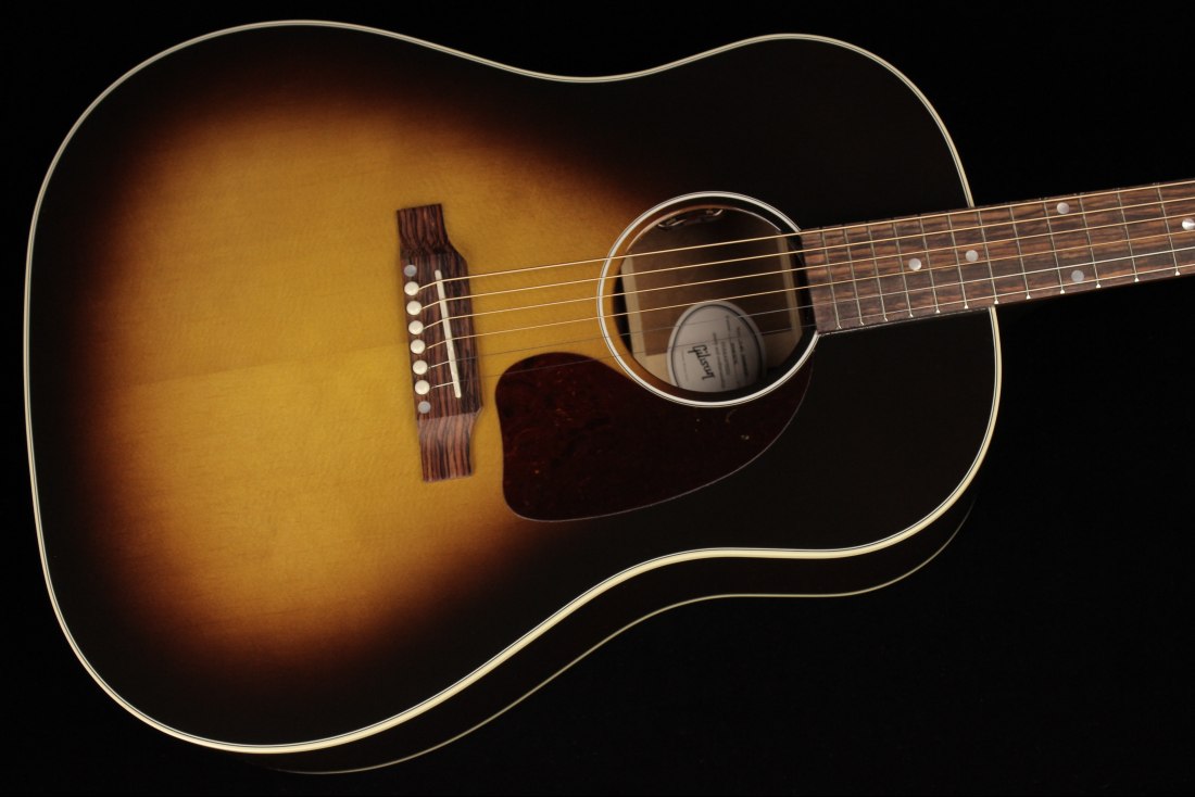 Gibson J-45 Standard