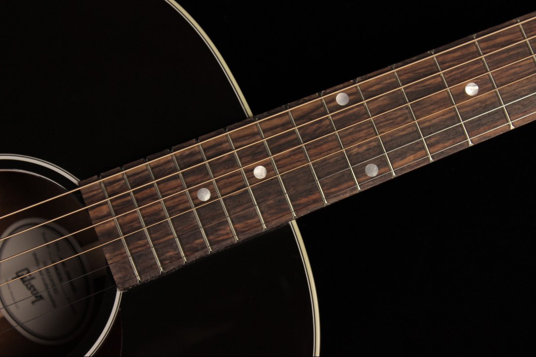 Gibson J-45 Standard