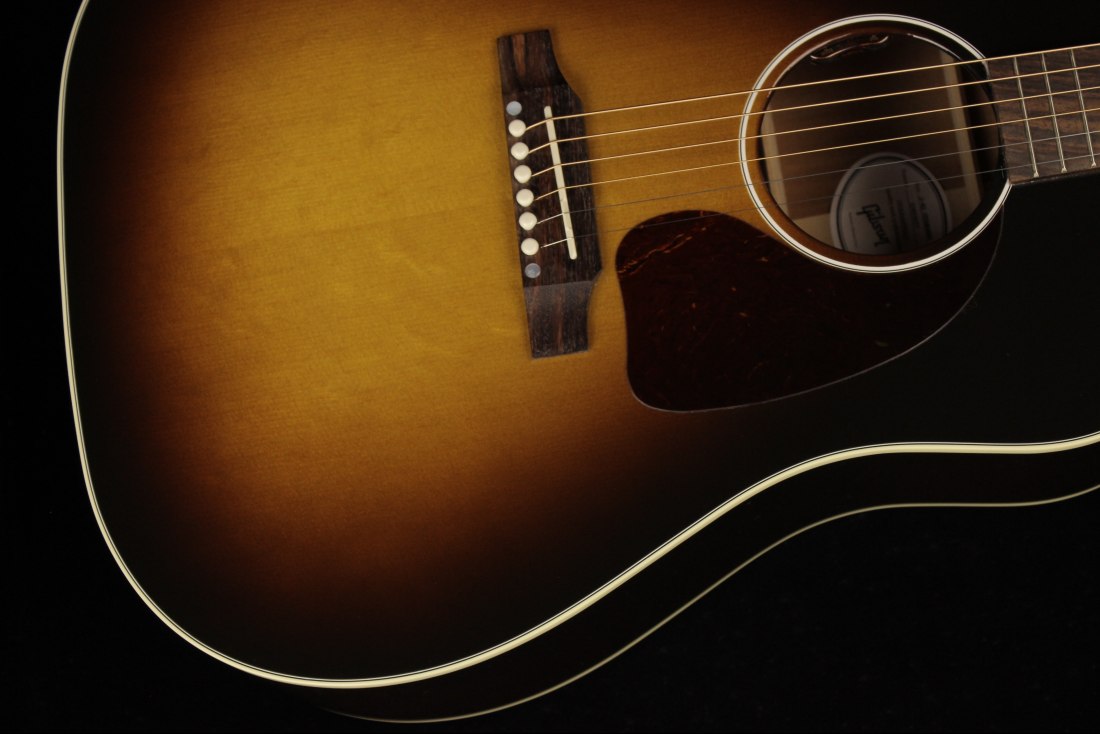 Gibson J-45 Standard - VS