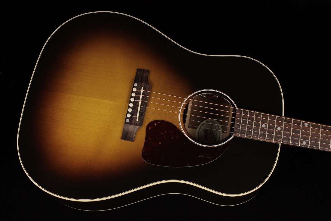 Gibson J-45 Standard