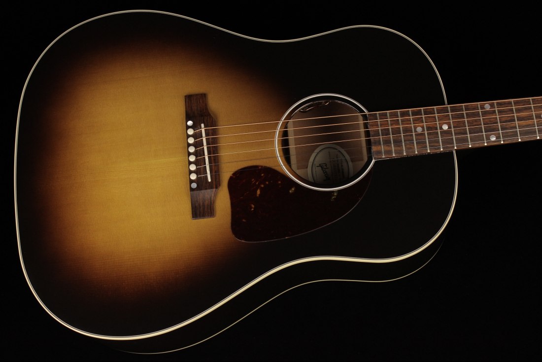 Gibson J-45 Standard