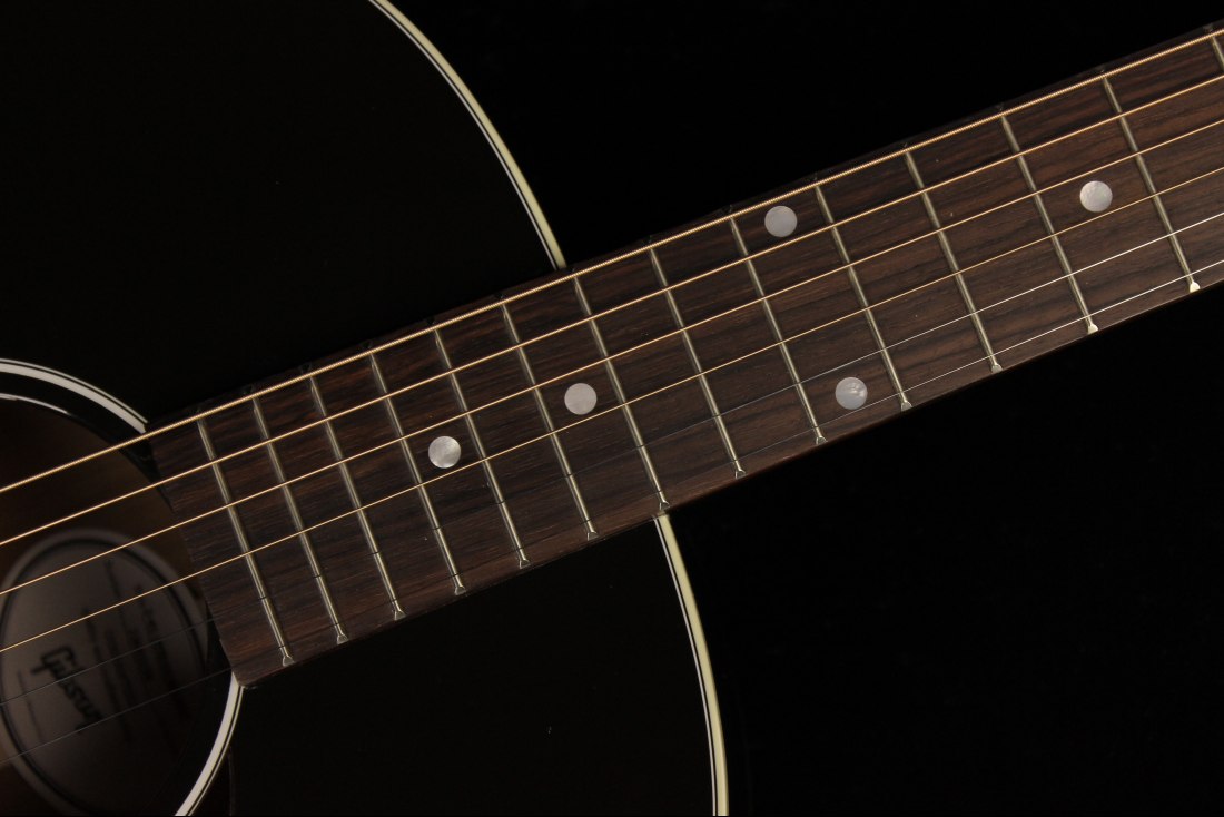 Gibson J-45 Standard