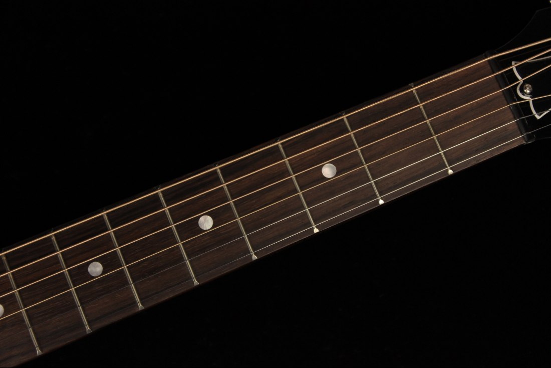 Gibson J-45 Standard