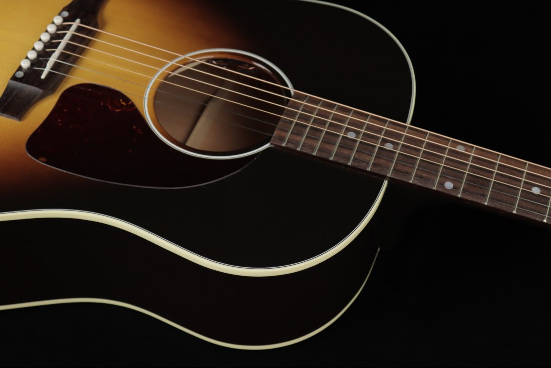 Gibson J-45 Standard - VS