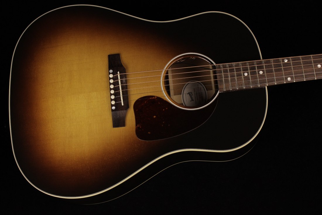 Gibson J-45 Standard - VS