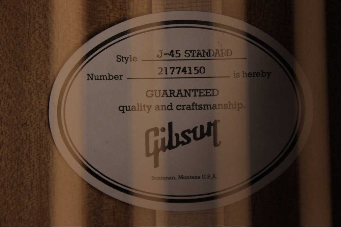Gibson J-45 Standard - VS