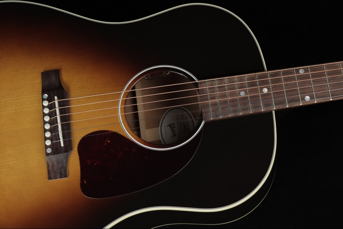 Gibson J-45 Standard - VS