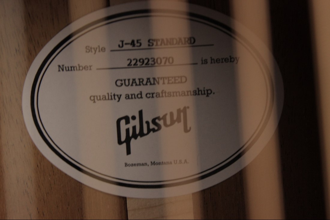 Gibson J-45 Standard Left Handed - VS