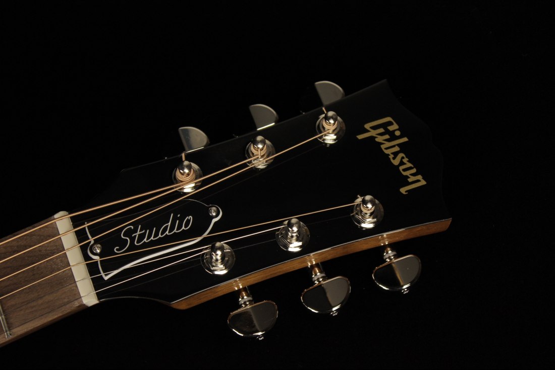 Gibson J-45 Studio - WB