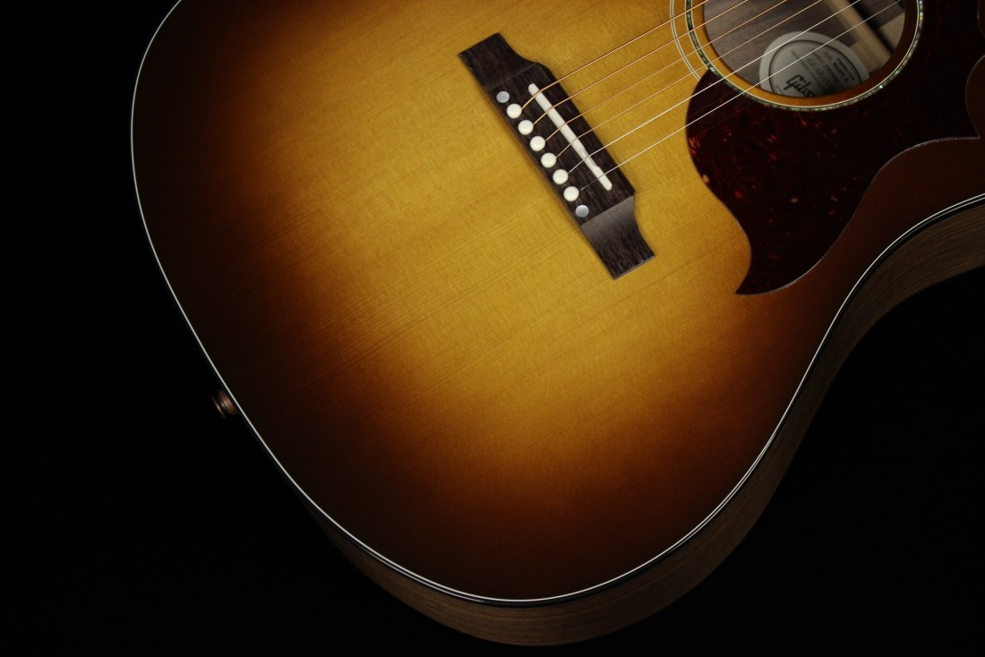 Gibson Songwriter Modern EC Walnut