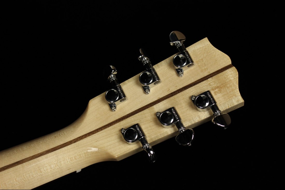 Gibson Songwriter Modern EC Walnut