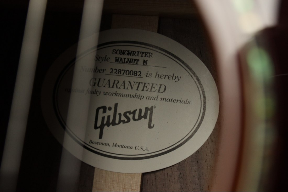 Gibson Songwriter Modern EC Walnut