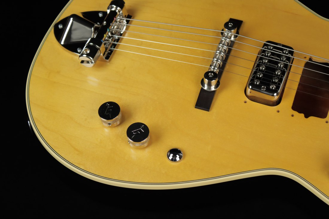 Gretsch G6131-MY Malcolm Young Signature Jet