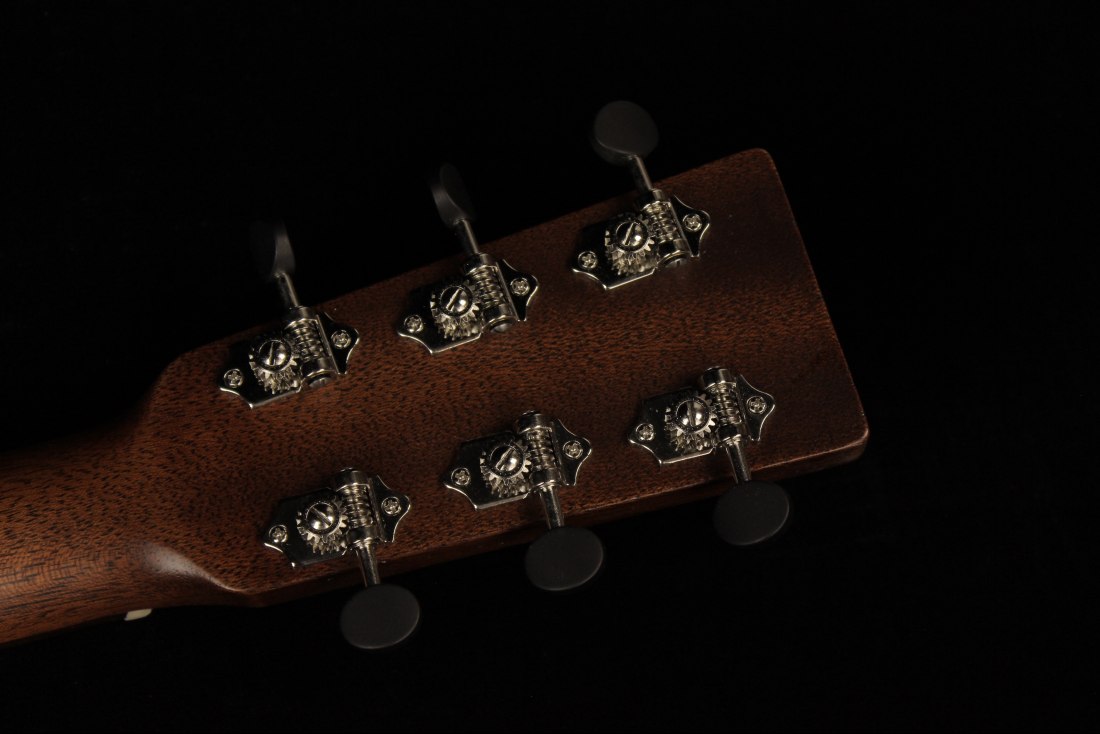 Martin 00-15M