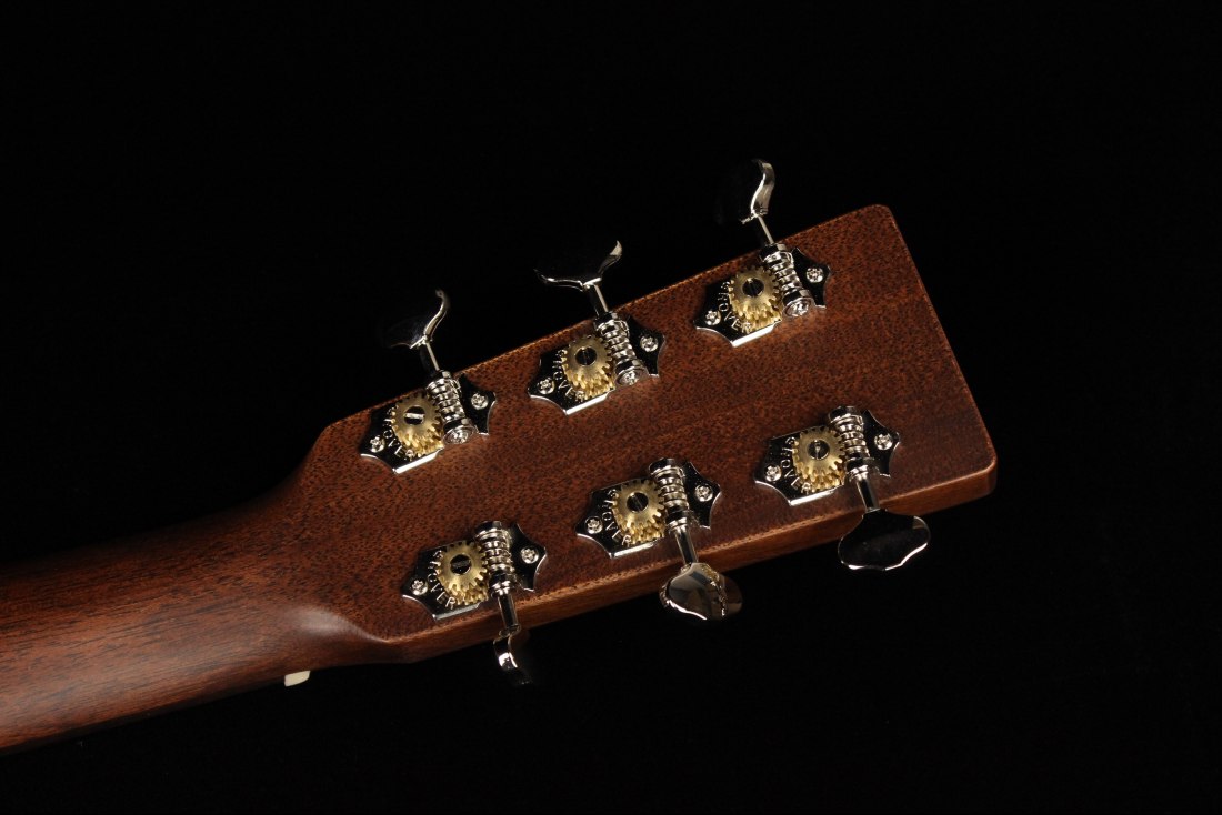 Martin 00-15M