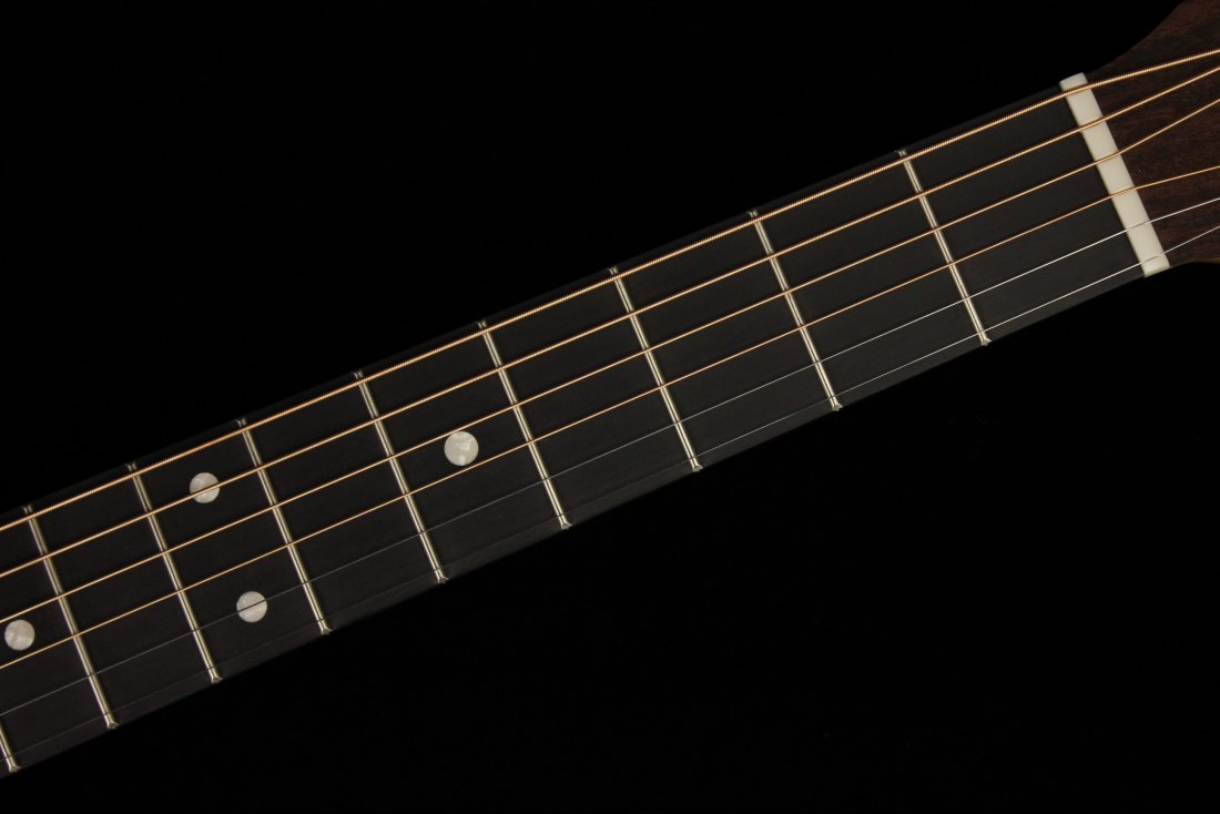 Martin 000-13E
