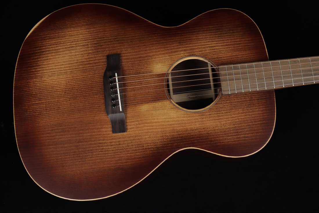 Martin 000-16 Streetmaster