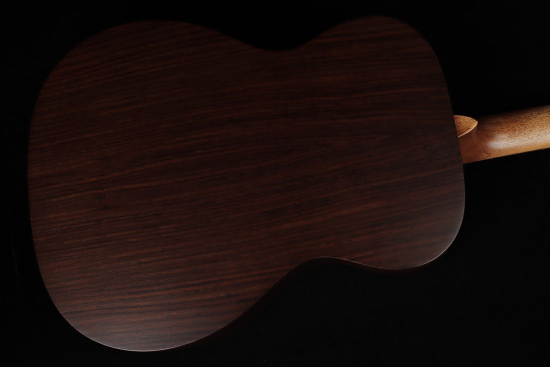 Martin 000-16 Streetmaster