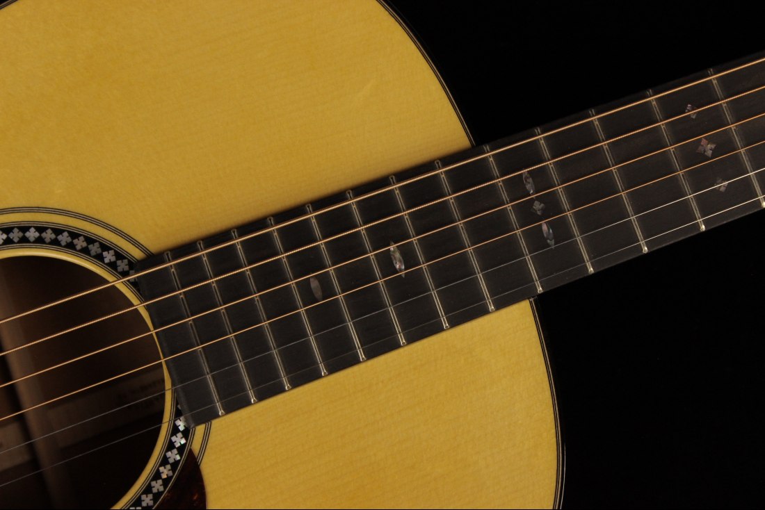 Martin Custom Shop HD-18S Adirondack/Flamed Mahogany