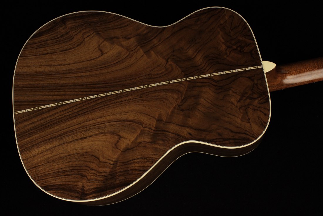 Martin Custom Shop OM-28 VTS Wild Grain Rosewood