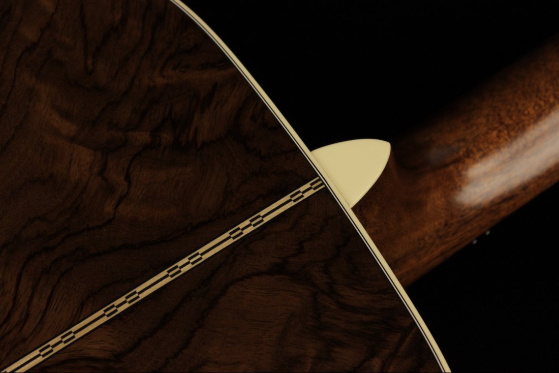 Martin Custom Shop OM-28 VTS Wild Grain Rosewood