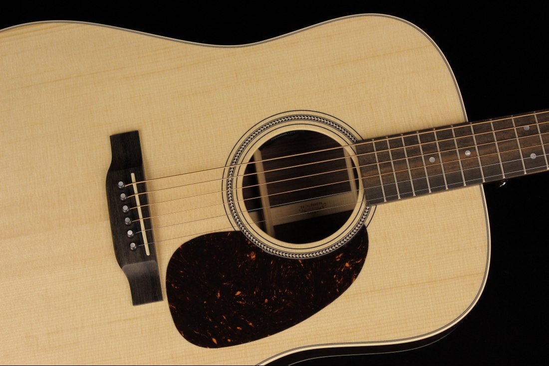 Martin D-16E Rosewood