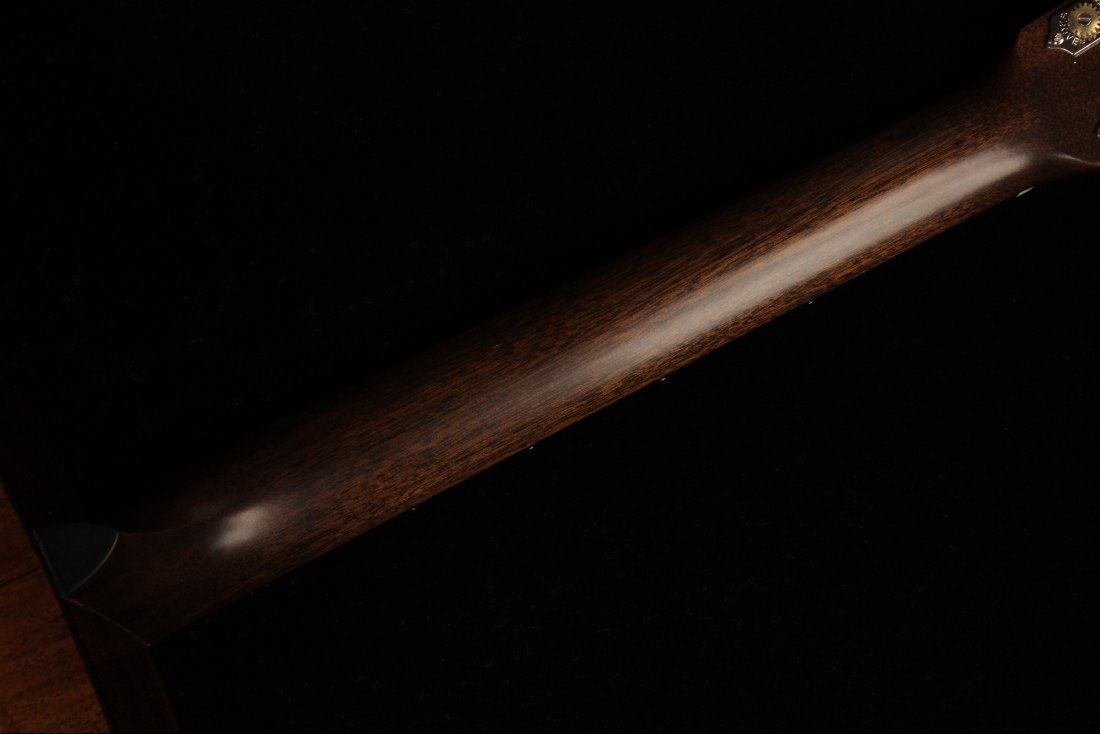 Martin D-18