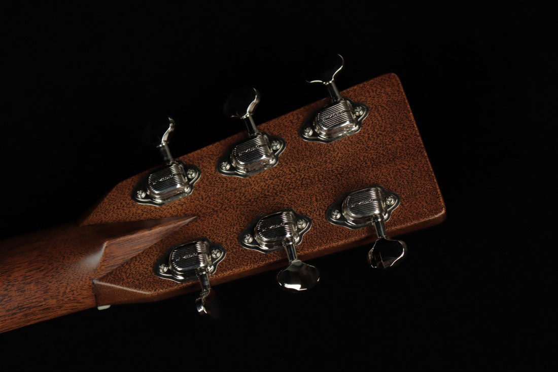 Martin D-28 Billy Strings