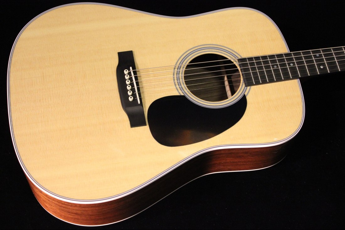 Martin D-28