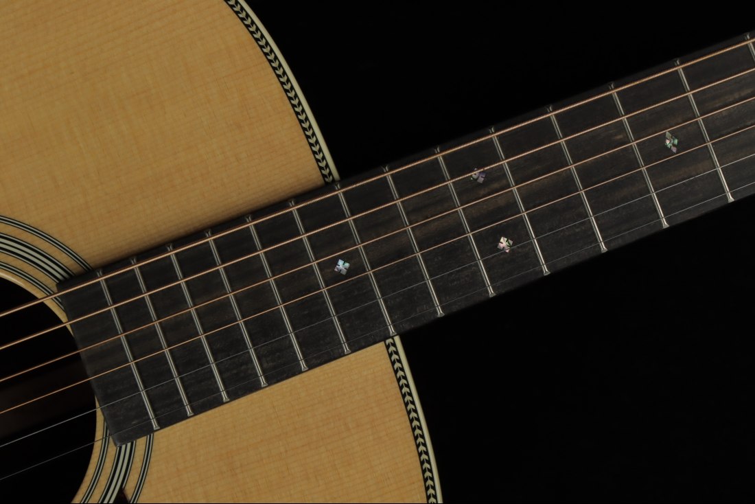Martin HD-28