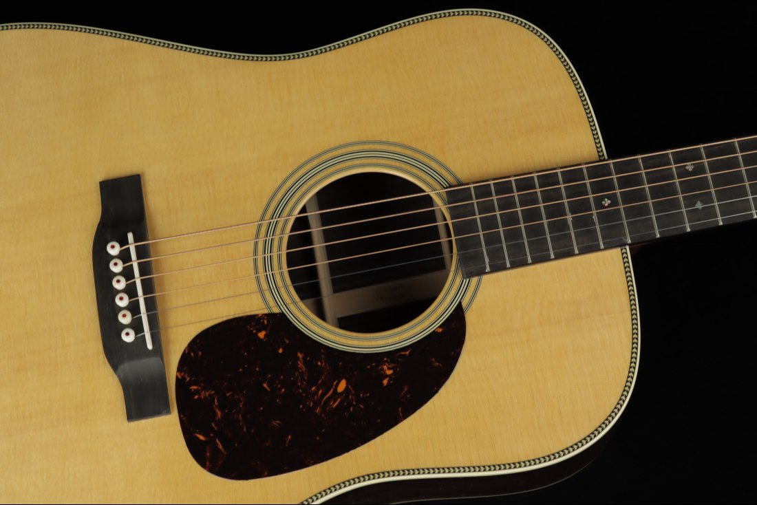 Martin HD-28