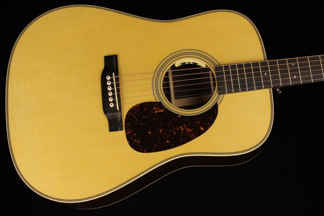 Martin HD-28E Reimagined L.R. Baggs Anthem