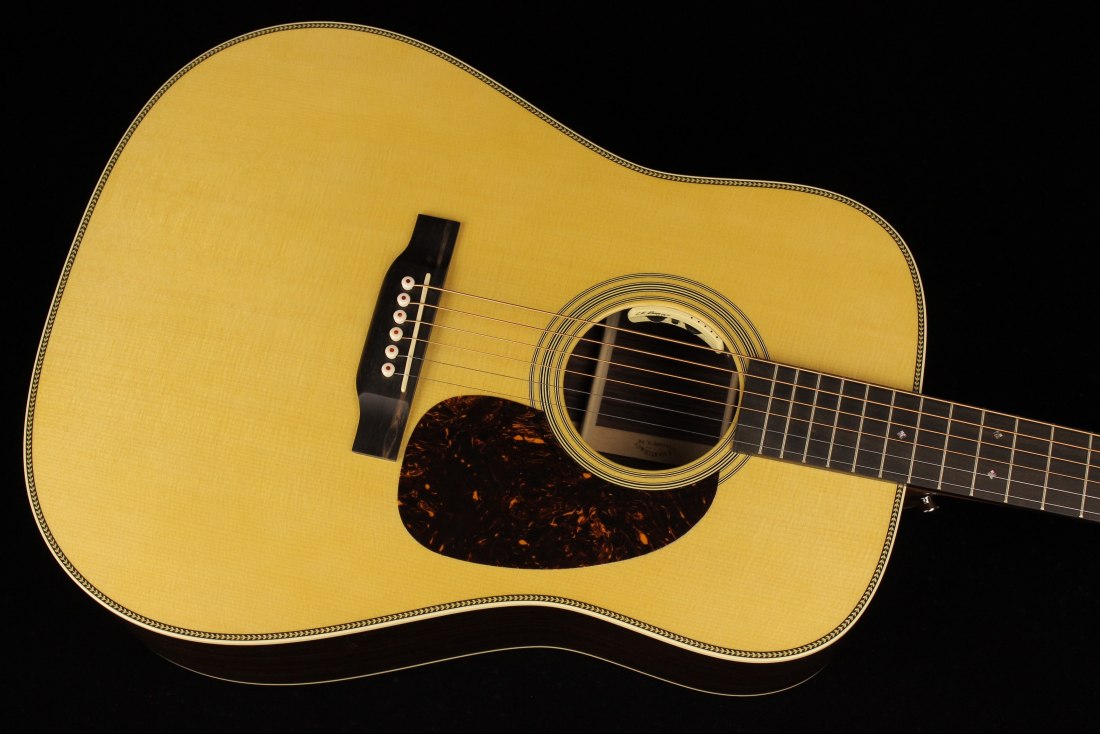 Martin HD-28E Reimagined L.R. Baggs Anthem
